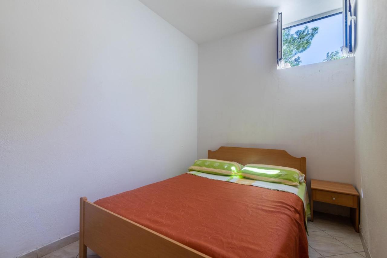 Apartments With A Parking Space Ivan Dolac, Hvar - 15784 Εξωτερικό φωτογραφία