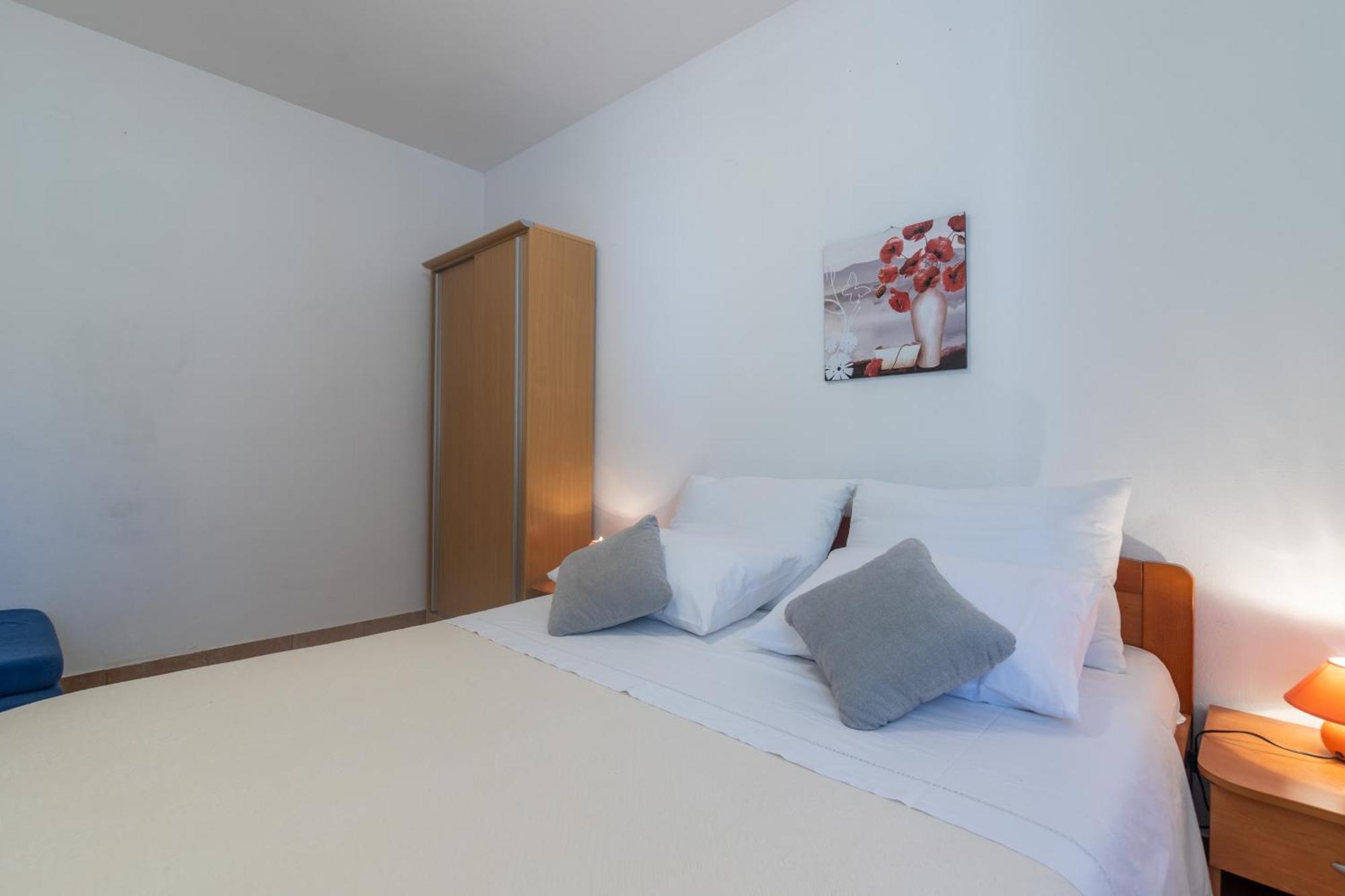 Apartments With A Parking Space Ivan Dolac, Hvar - 15784 Δωμάτιο φωτογραφία